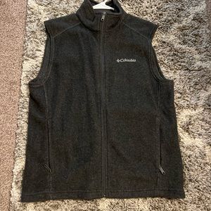 NWOT Columbia vest size medium